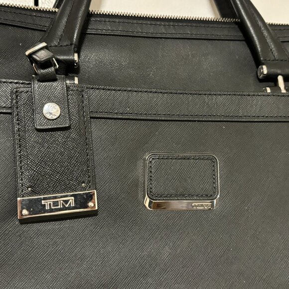 Tumi Astor Regis Black Slim Leather Briefcase Messenger Laptop Bag - 93211D - Picture 11 of 14